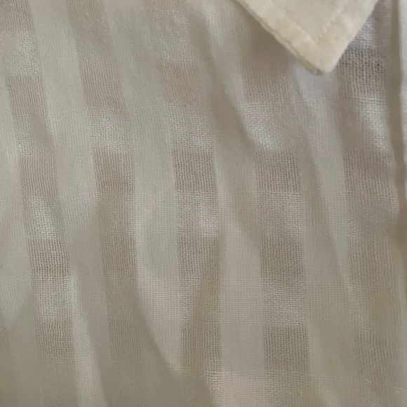 Rails white gauze button down size medium - Picture 3 of 4